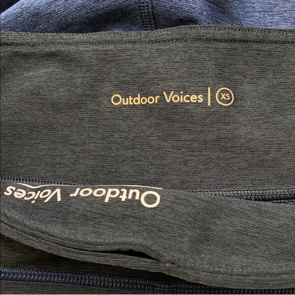 Outdoor Voices Two Tone Warmup Crop Leggings in Blue Size XS - Picture 14 of 15